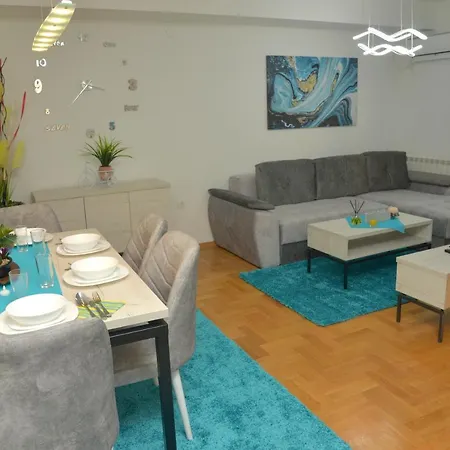 Apartment Stylish Blue & Modern *
